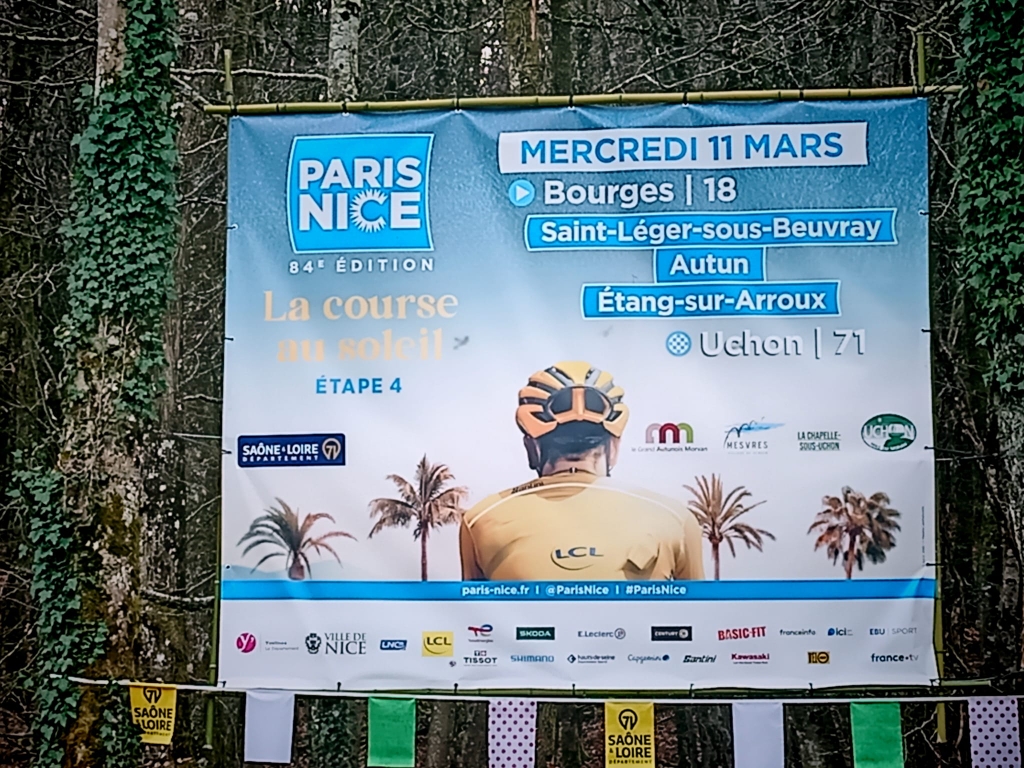 Arrivée de l 'étape BOURGES UCHON le 11 mars 2026